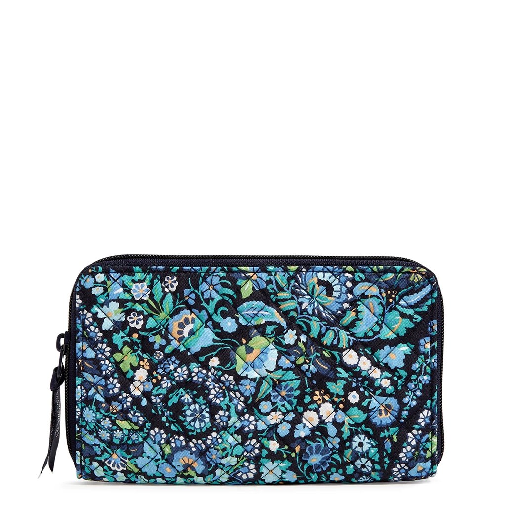 Vera Bradley  RFID Deluxe Travel Wallet in Dreamer Paisley