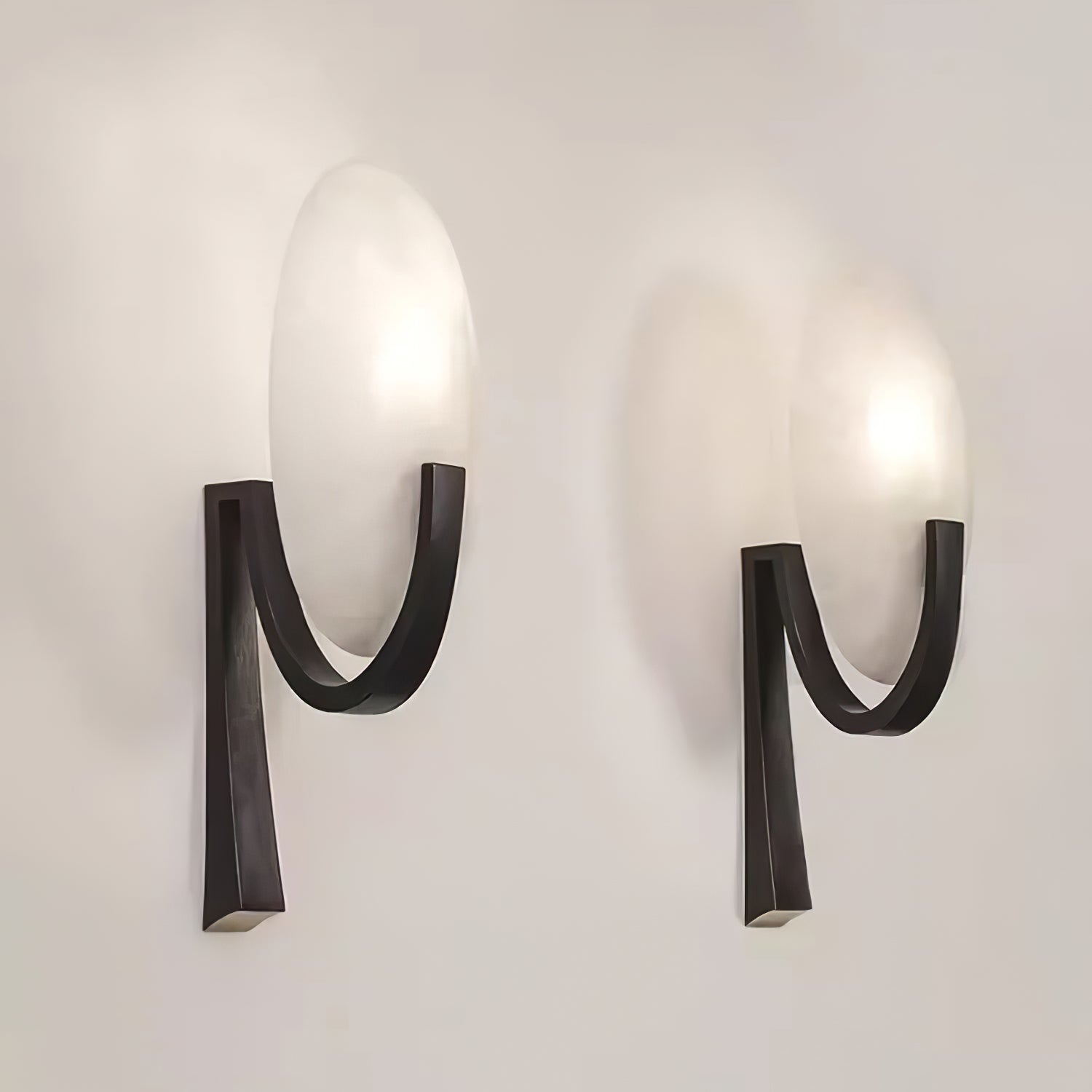 Alice Alabaster Plug-in Wall Lamp