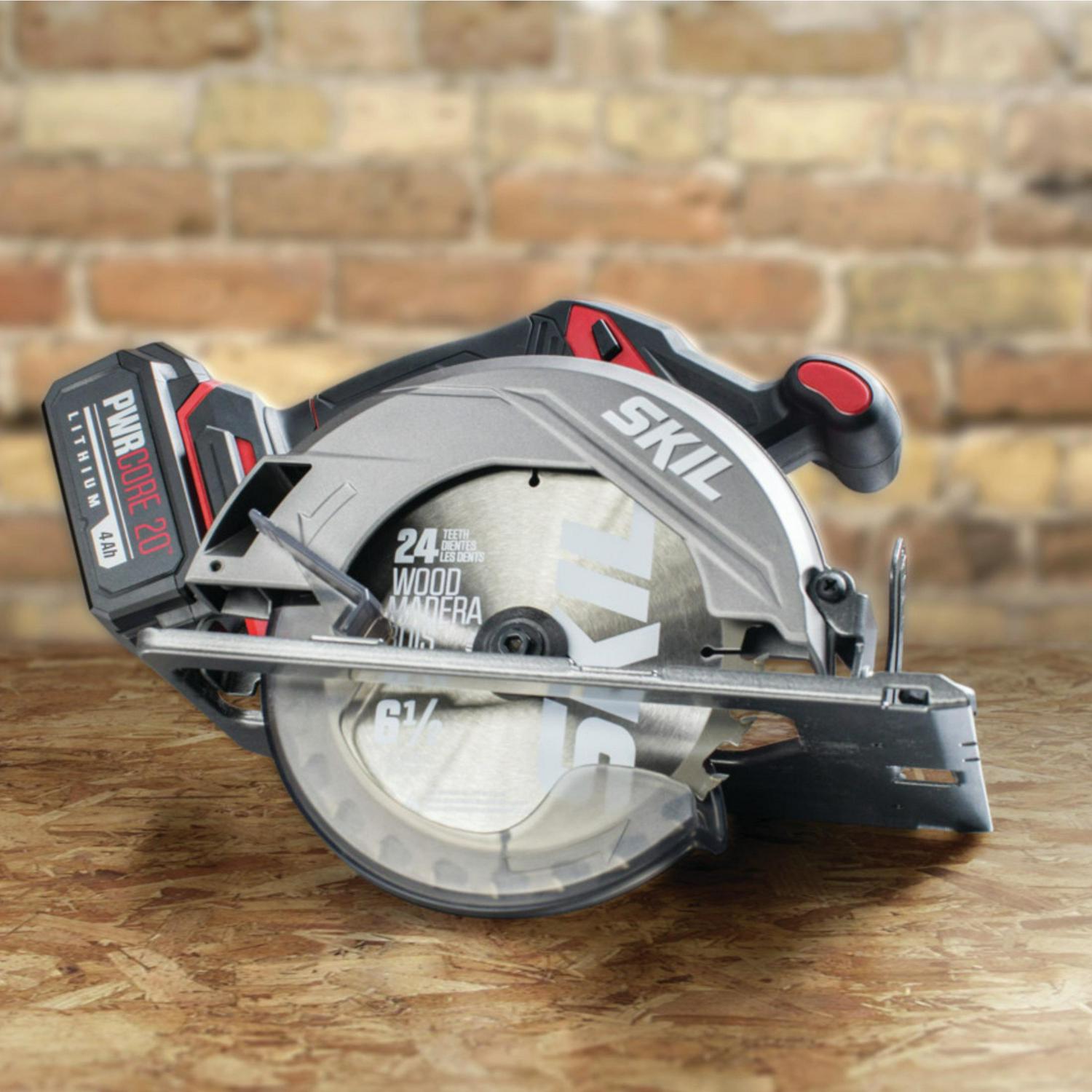 SKIL PWR CORE 20a c Brushless 20-Volt 6.5 in Circular saw Kit with 4.0 Ah Lithium Battery and PWR JUMPa c Charger