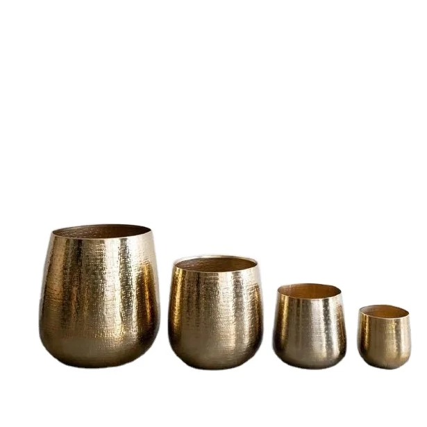 Various Size Decorative Gold Metal Planters for Garden Home Decorative Plant Custom Shape Flower Pot Luxury Floor Planter