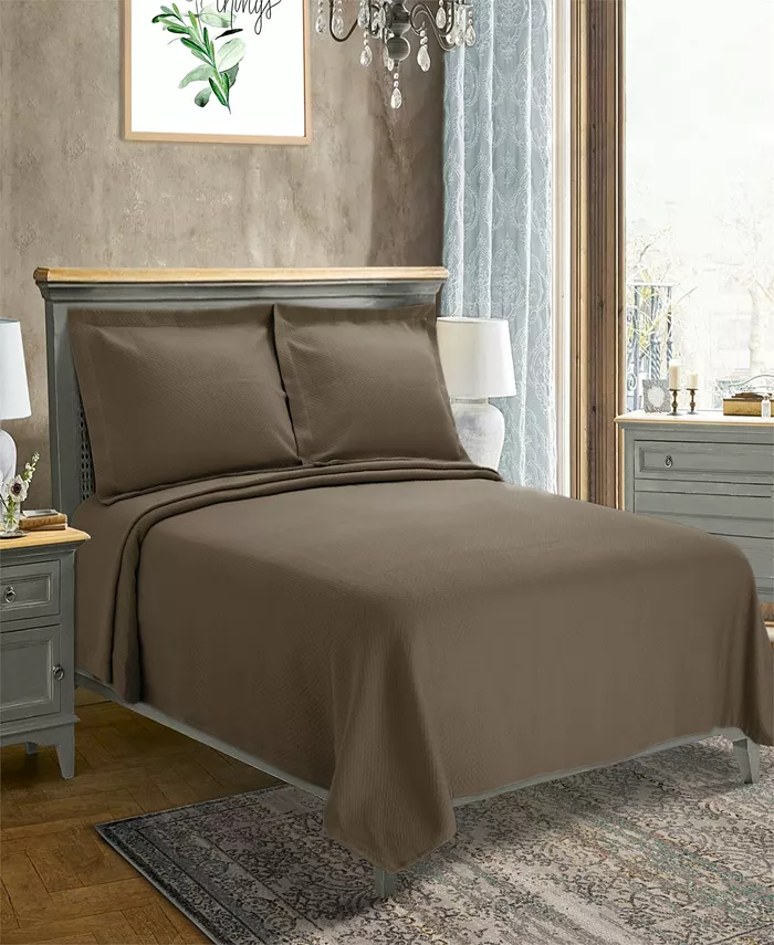 Superior Diamond Pattern Jacquard Matelasse Bedspread Set Collection