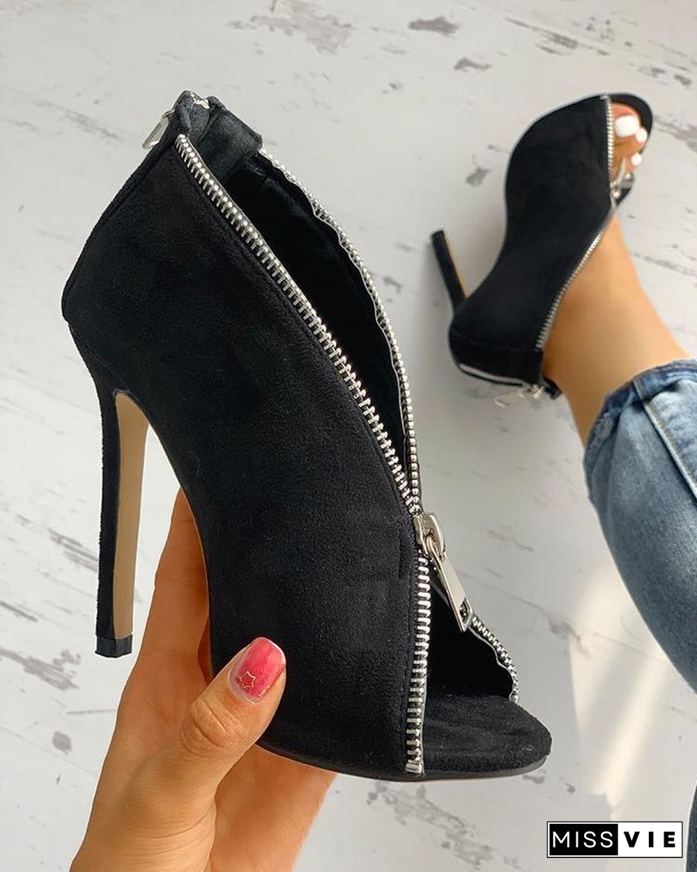 Suede Zipper Design Peep Toe Heeled Boots