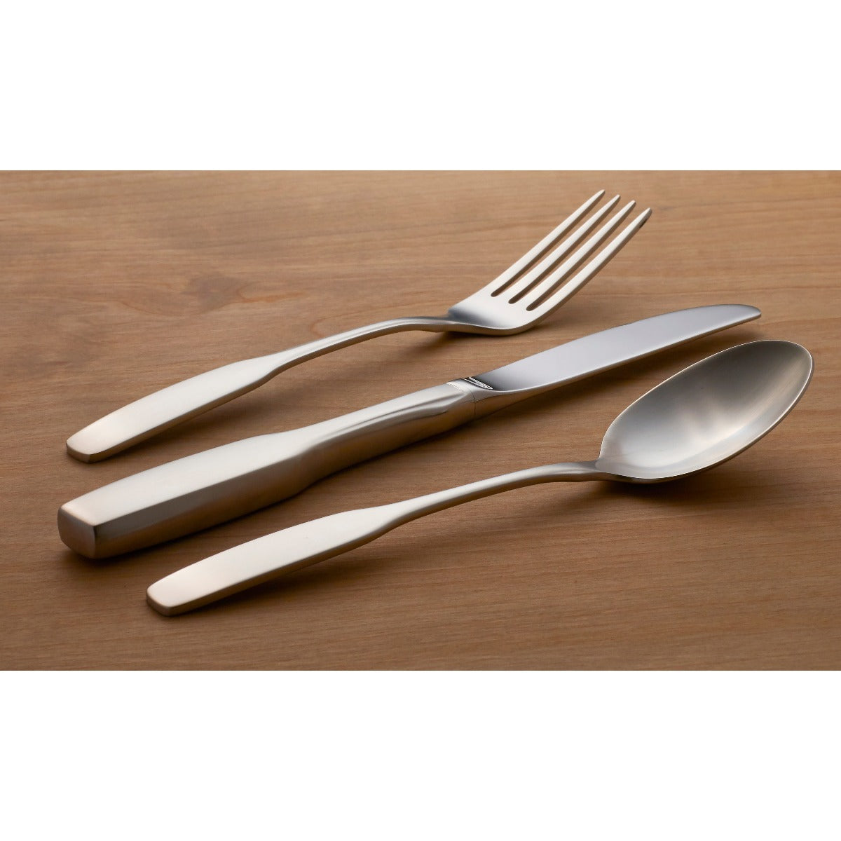 Paul Revere 5 Piece Fine Flatware Place Setting