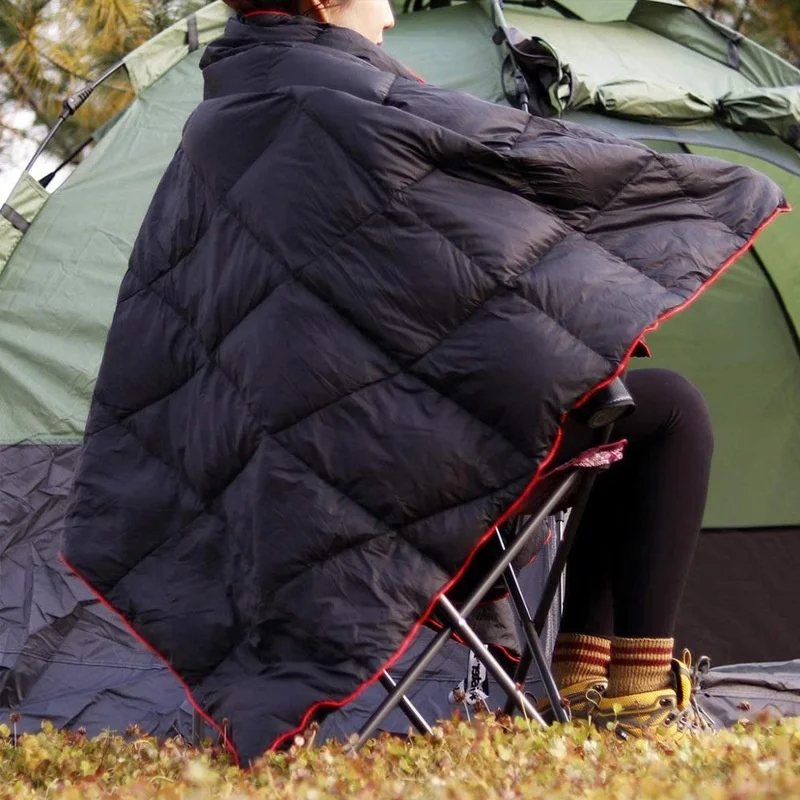 China manufacturer outdoor Mountain Puffy outdoor fishing travel Waterproof down camping blanket