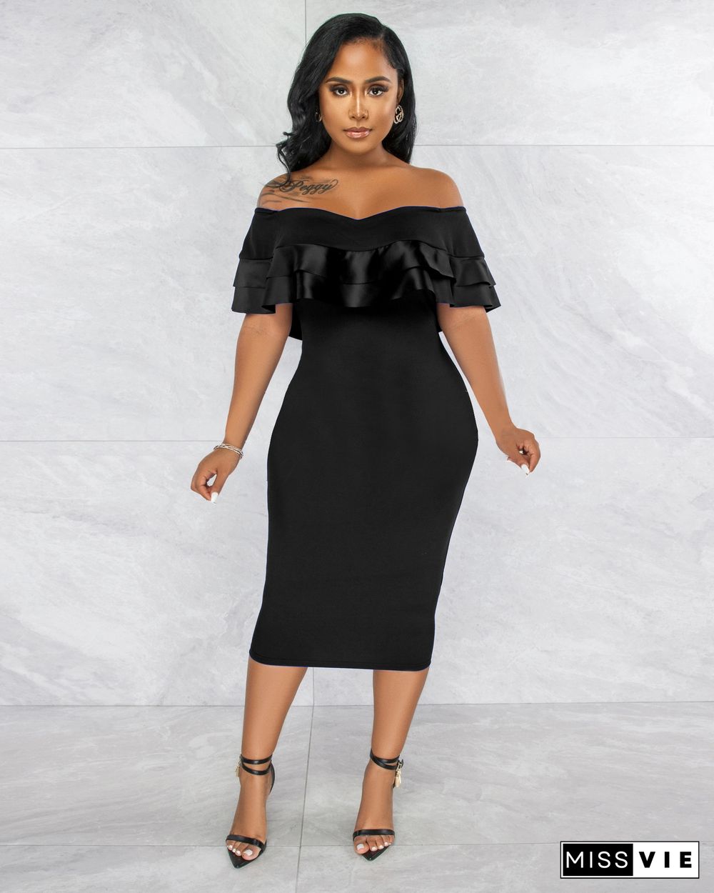 Elegant Off Shoulder Ruffle Short Sleeve Party Dresses