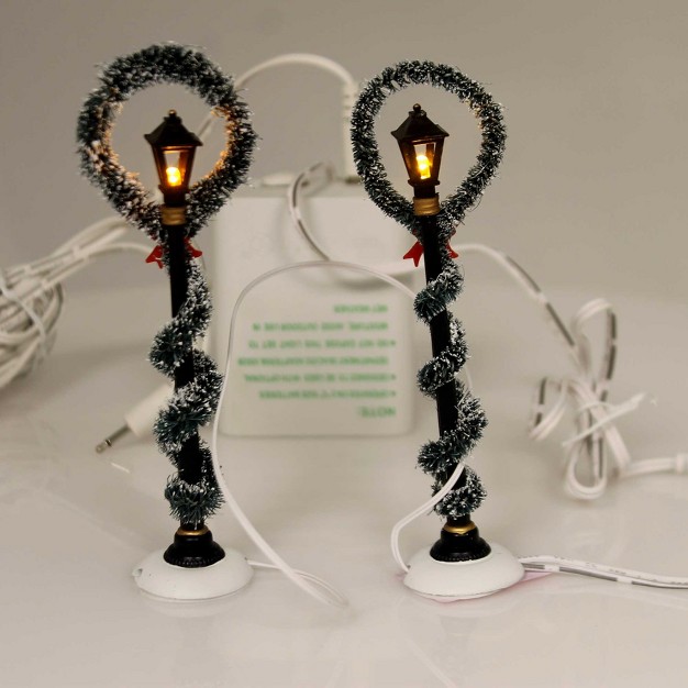 Department 56 Accessory Christmas Wreath Street Lights 4 75 Inches Lit Accessories 6001699 Polyresin