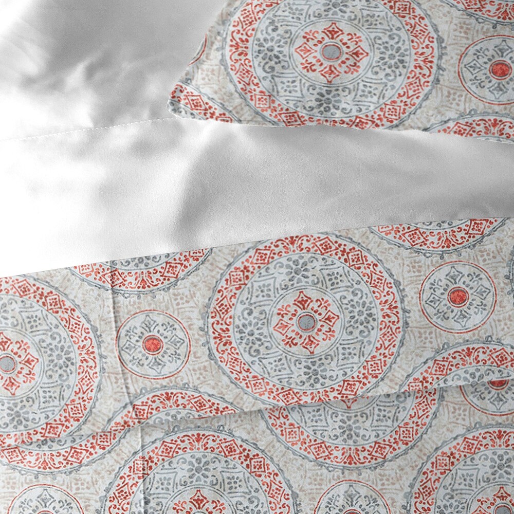 Zayla Coral Coverlet and Pillow Sham(s) Set