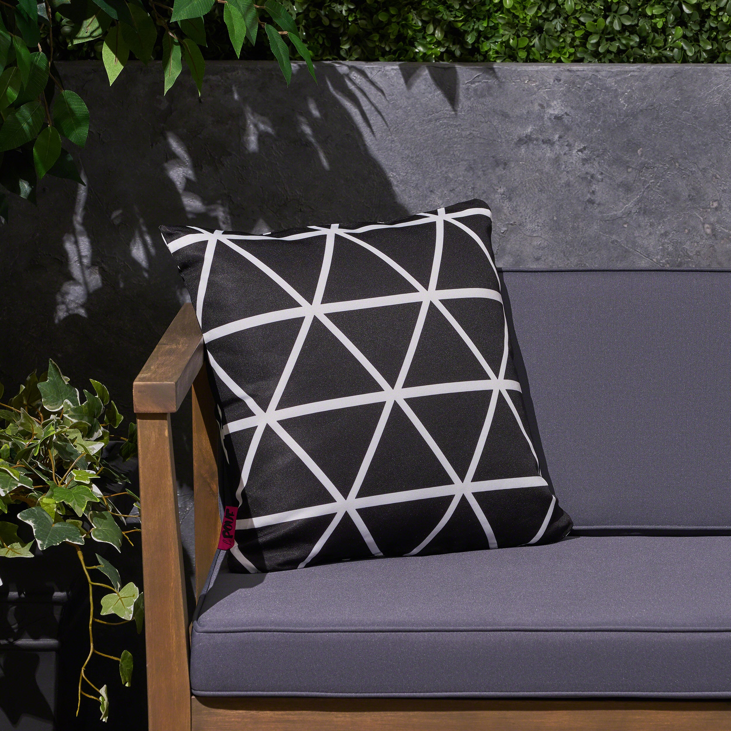 Simona Outdoor Cushion, 17.75