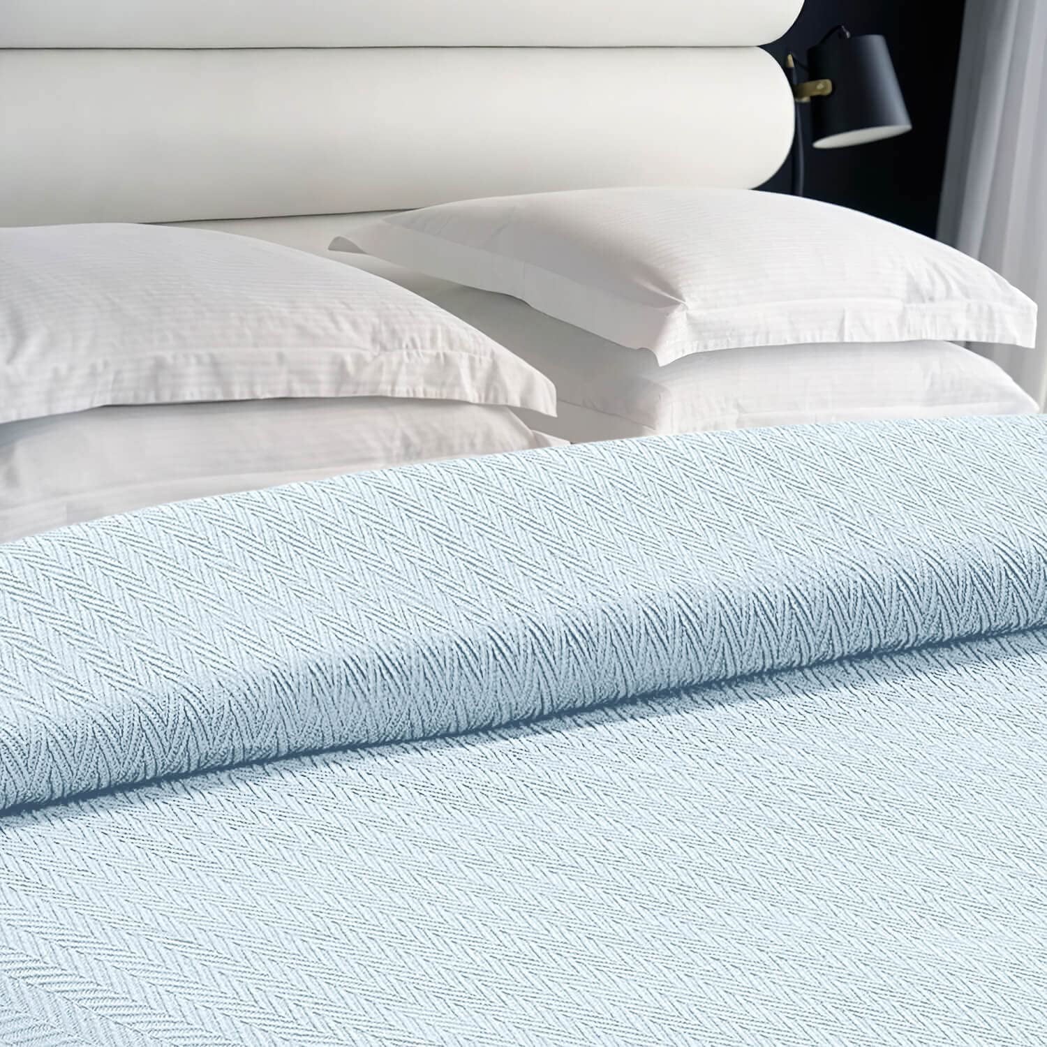 Luxury Thermal Cotton Blankets， King Size- Light Blue