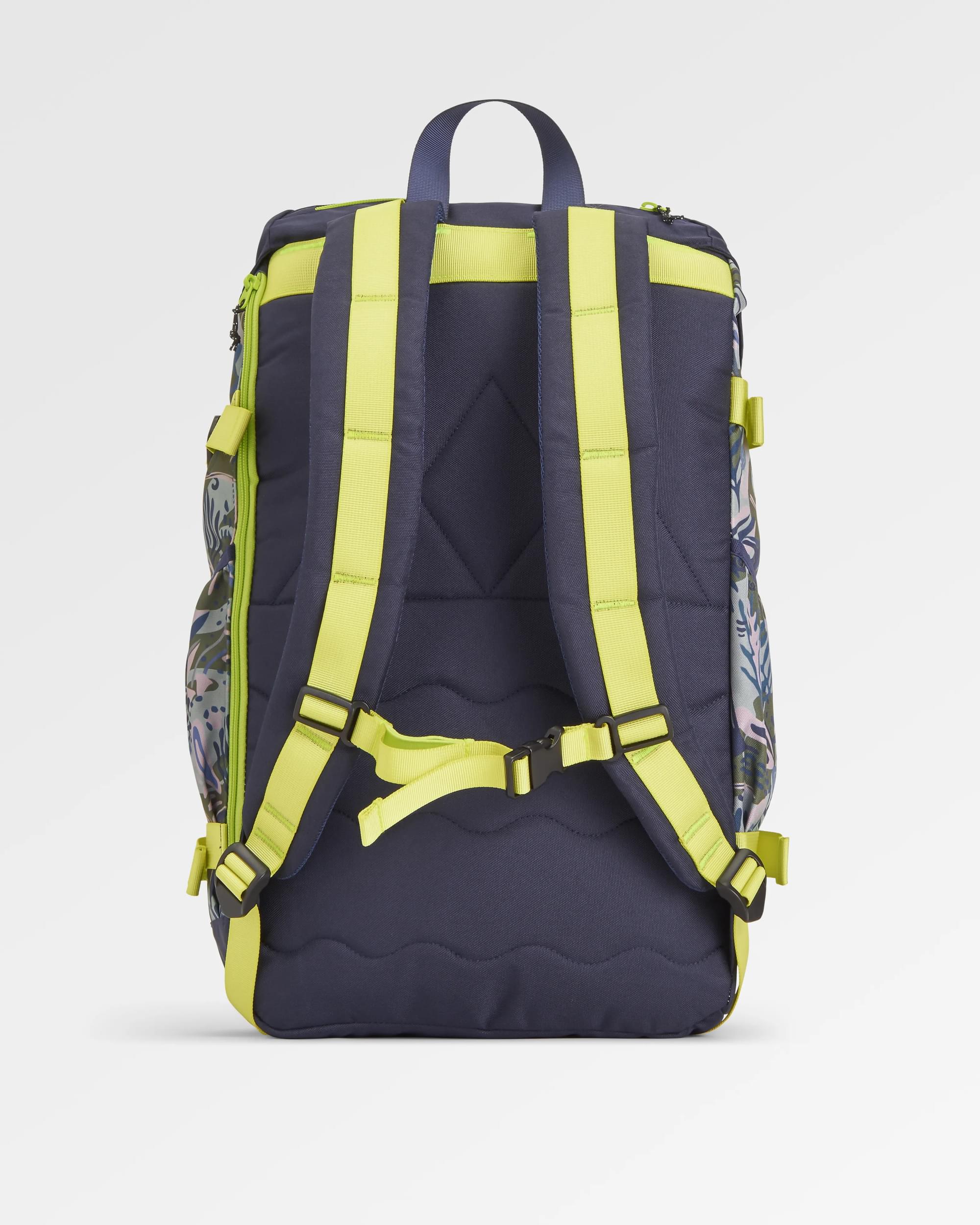 Boondocker Recycled 26L Backpack - Abstract Seaweed Pistachio