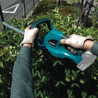 Makita 18V X2 (36V) LXT Lithium-Ion Brushless Cordless Leaf Blower Kit (5.0Ah) with Bonus LXT Cordless 22 in. Hedge Trimmer XBU02PT-XHU02Z