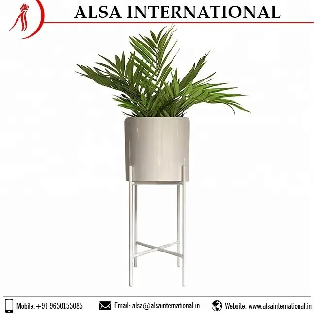 Bulk Supply Of Beautiful Hanging Planter Pots at Lowest Price