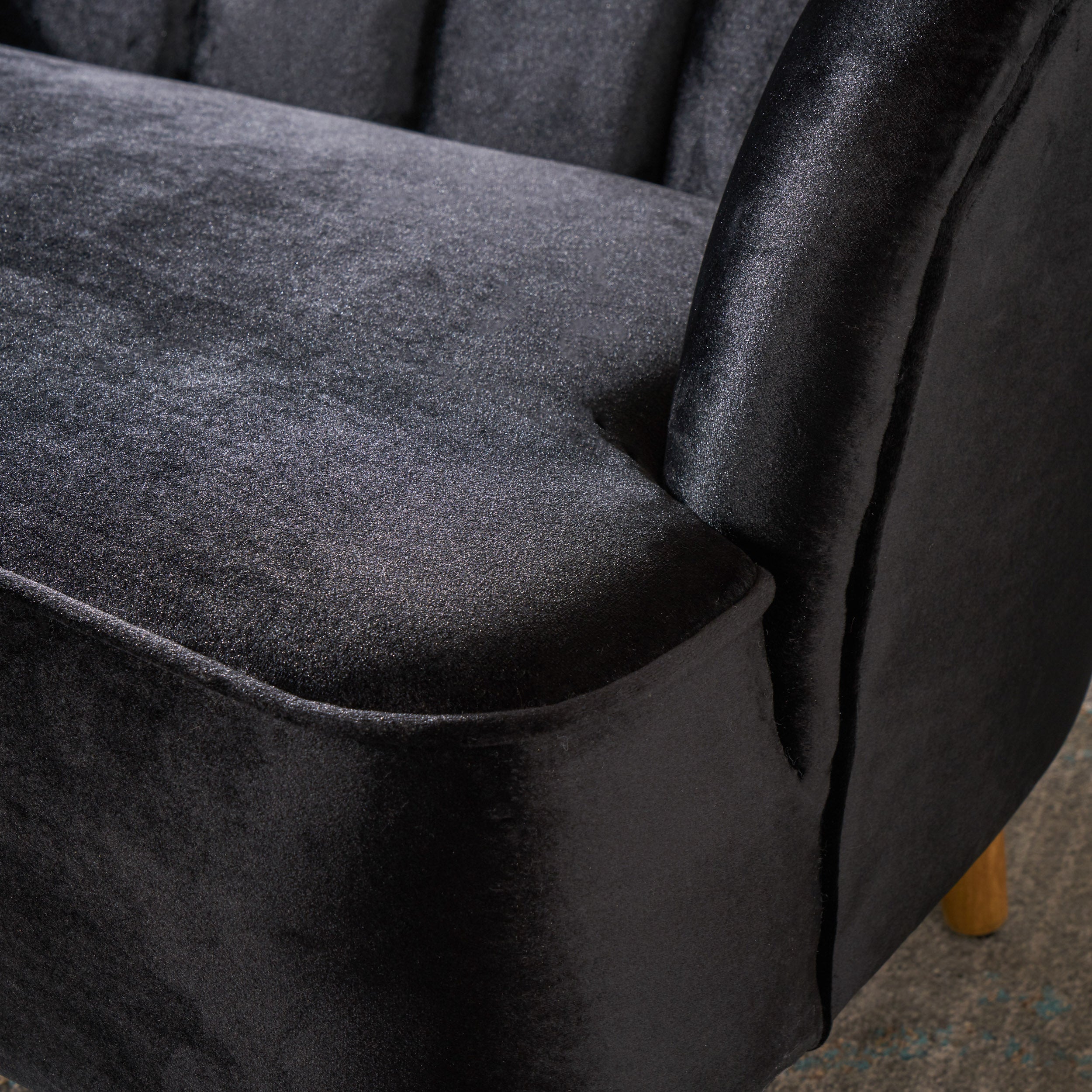 Scarlett Modern New Velvet Settee