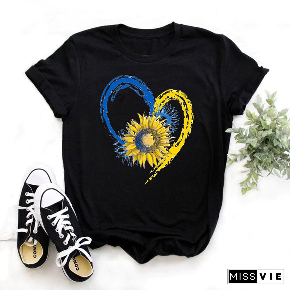 Cool Ukraine Flag Sunflower Vintage Ukrainian Lovers Ukraine Print Women Graphic T-Shirt Summer Y2K Top Casual Oversized T Shirt