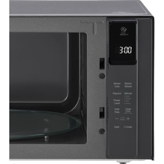 LG 1.5 cu.ft. Countertop Microwave Oven with EasyClean? LMC1575ST