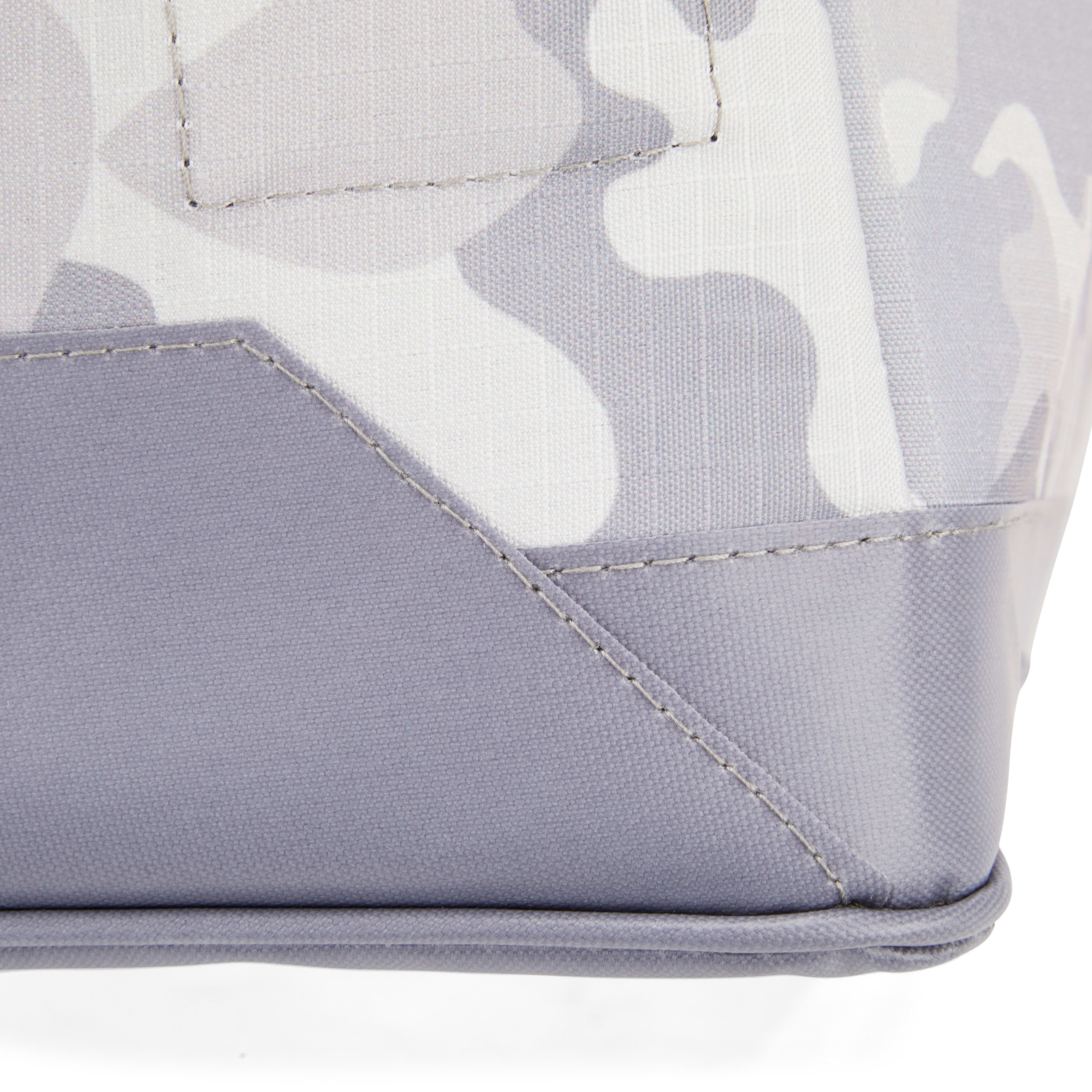 Reddy Grey Camo Canvas Dog Carrier Tote， Small