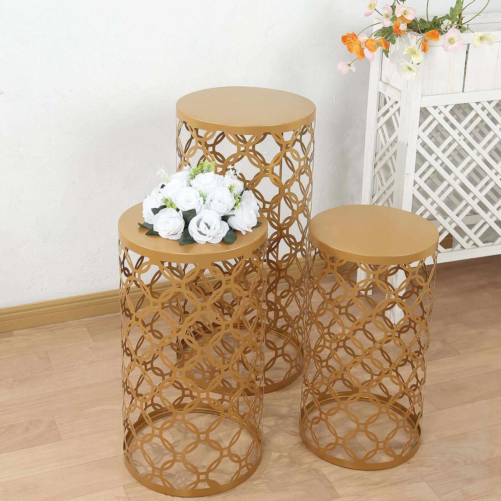 Set of 3 Gold Metal Cylinder Plinth Pedestal Stands, Round Mesh Pillar Cake Display Stand in Hollow Overlapping Circles Pattern - 22