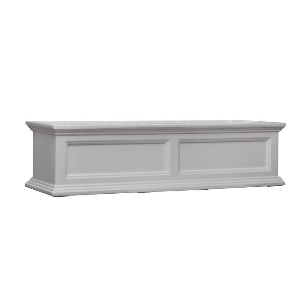 Mayne Fairfield 48 in. x 11 in. Self-Watering White Polyethylene Window Box 5823W