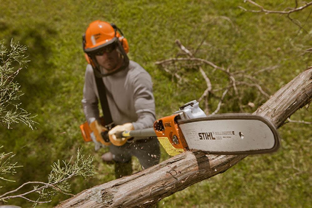 HT 103 Pole Pruner ;