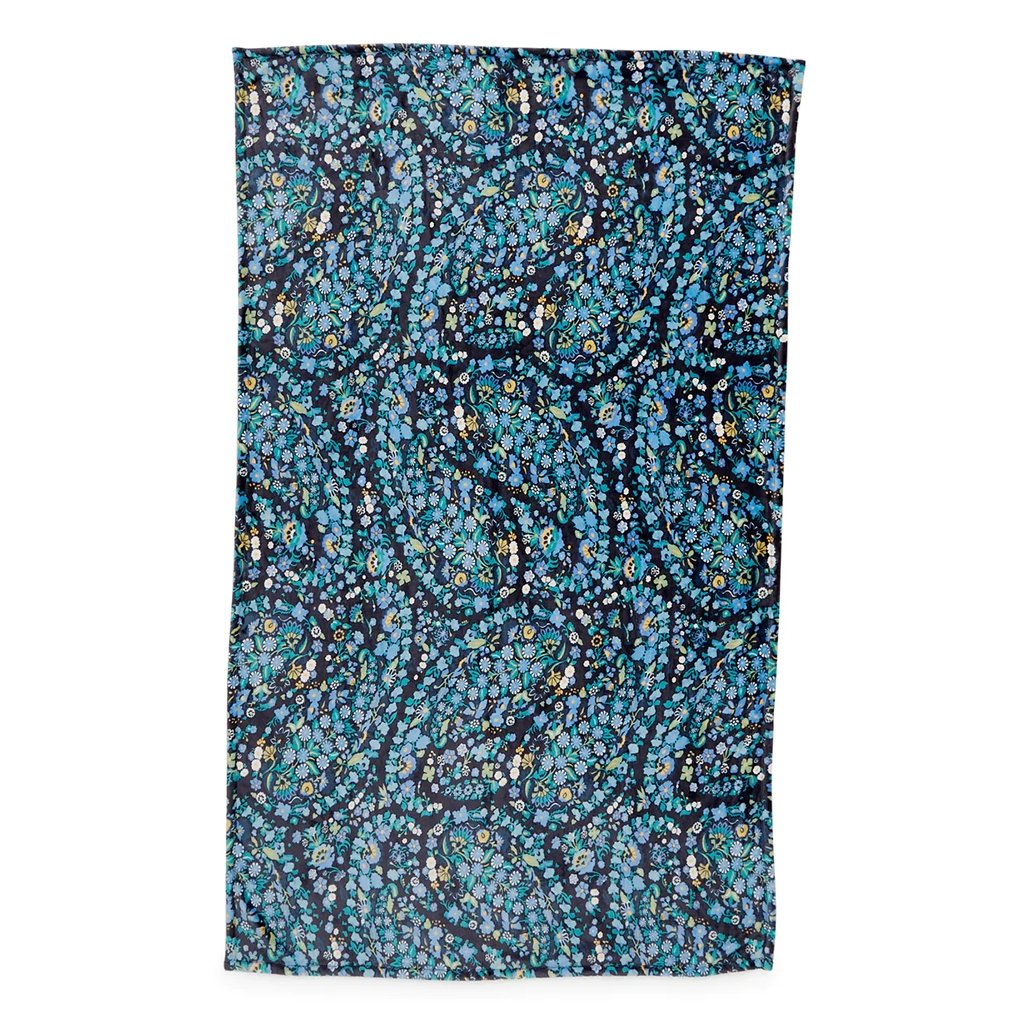 Vera Bradley   Plush Throw Blanket in Dreamer Paisley