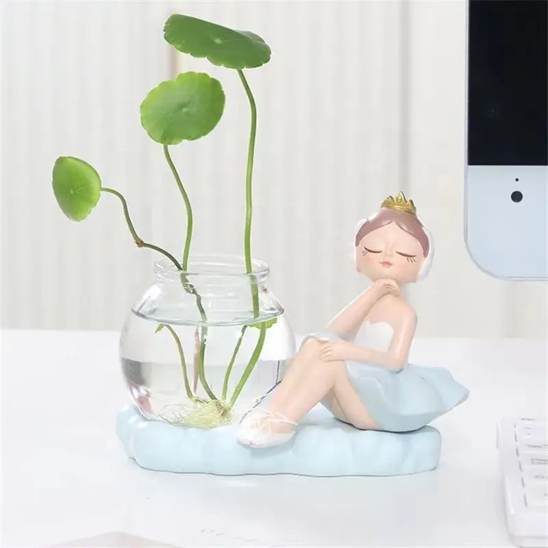 Creative Custom Cartoon Garden Supplies Doll Ornament Office Resin Desktop Glass Vase Hydroponic Flower Arrangement Flower Pot