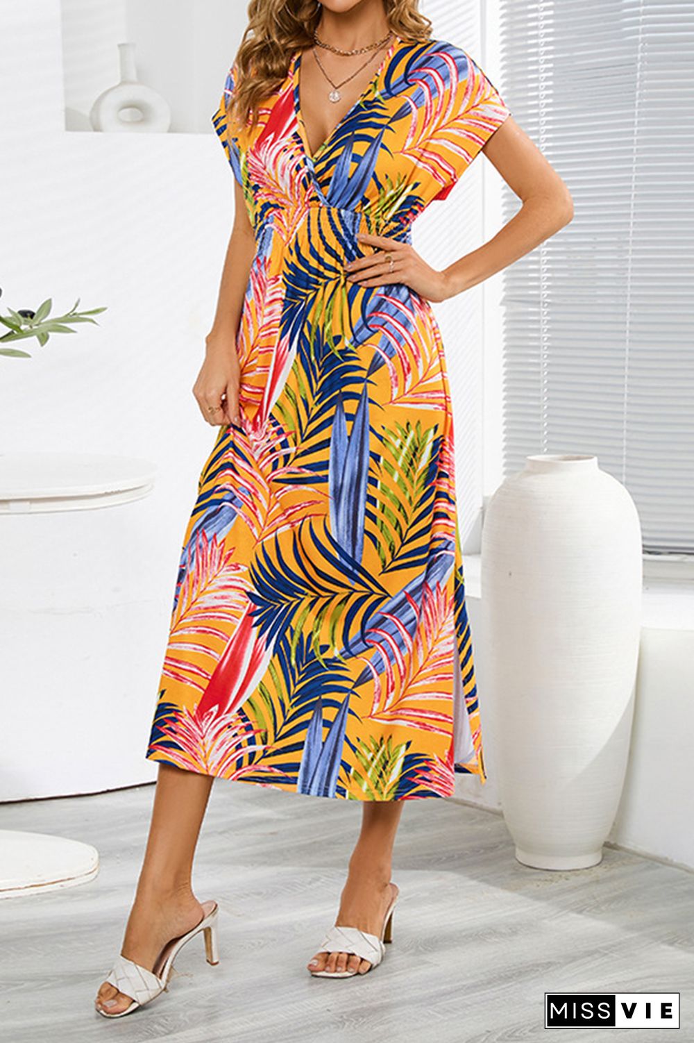 Batwing Sleeves V Neck Smocked Printing Dress