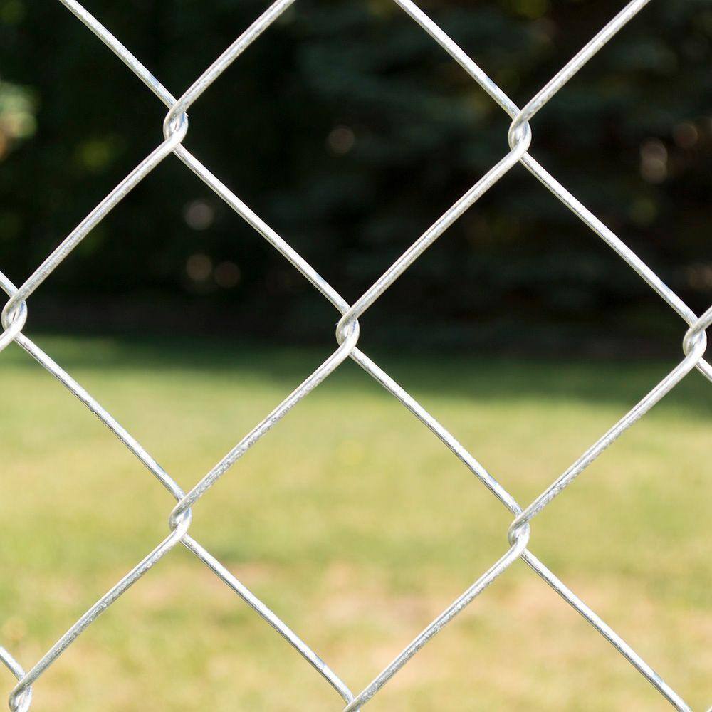 Installed Chainlink Fence HSINSTIFCHNLF