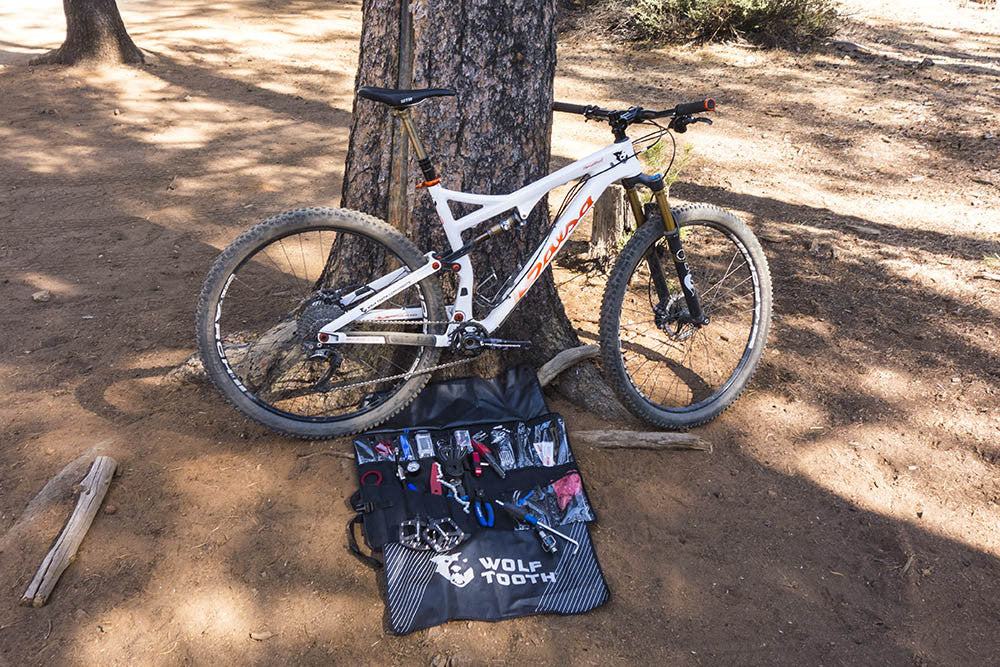 Travel Tool Wrap by Wolf Tooth
