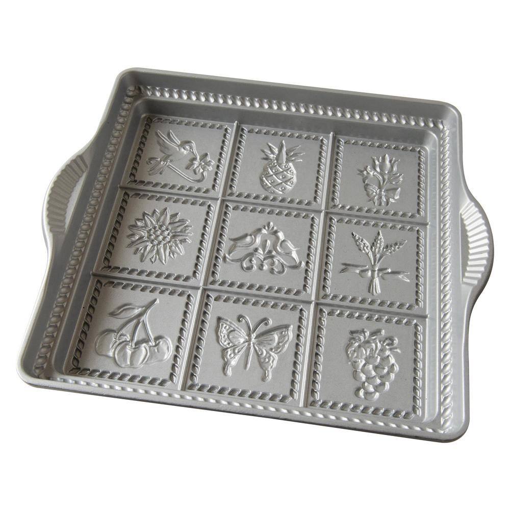 Nordic Ware English Shortbread Pan 03237M