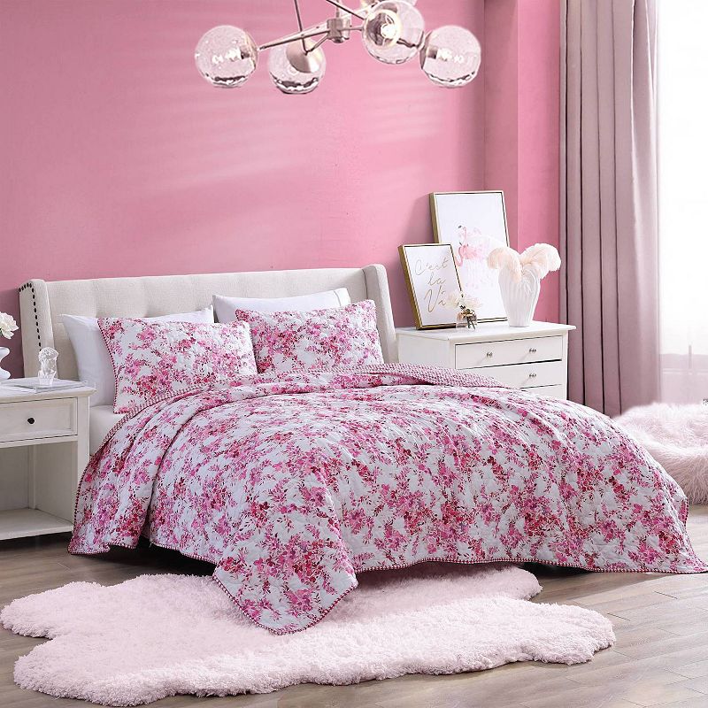 Betsey Johnson Floral Vineyard Quilt Set with Shams