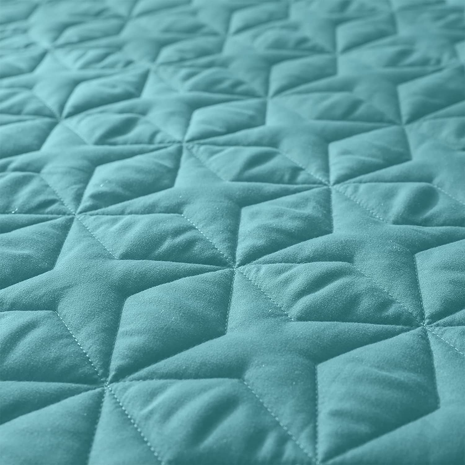 Whale Flotilla Quilt Set Twin Size， Soft Microfiber Lightweight Bedspread Coverlet Bed Cover (Star Pattern) for All Seasons， Turquoise， 3 Pieces (Includes 1 Quilt， 2 Shams)