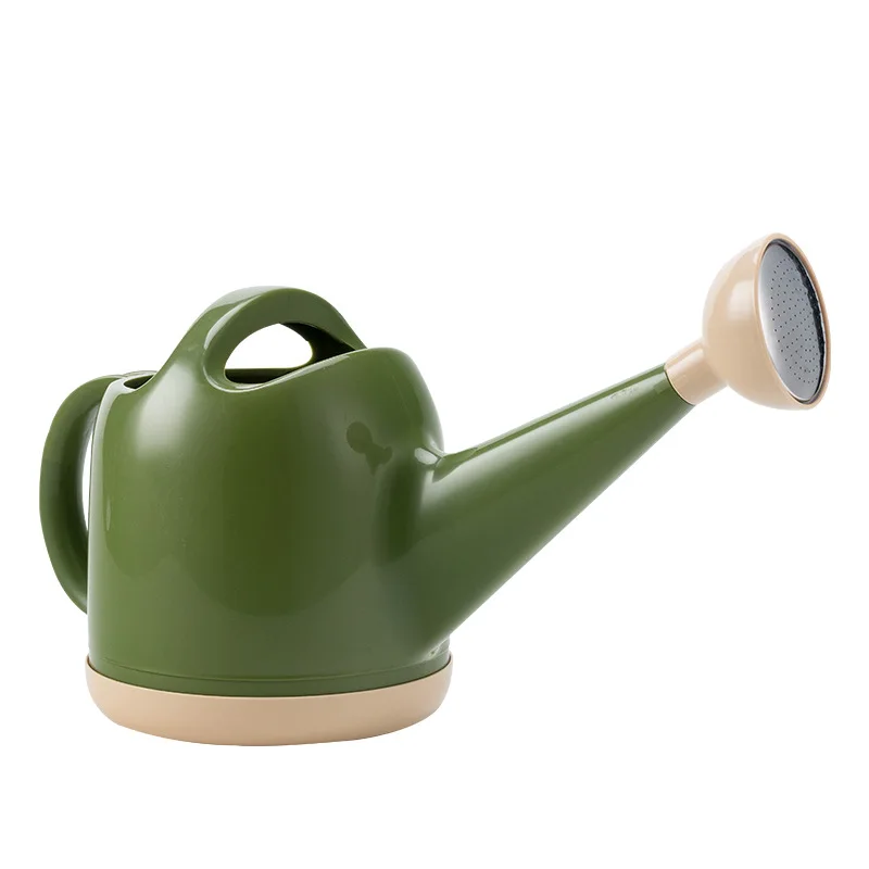 4L PP material large capacity watering can garden irrigation watering pot household watering can for plant