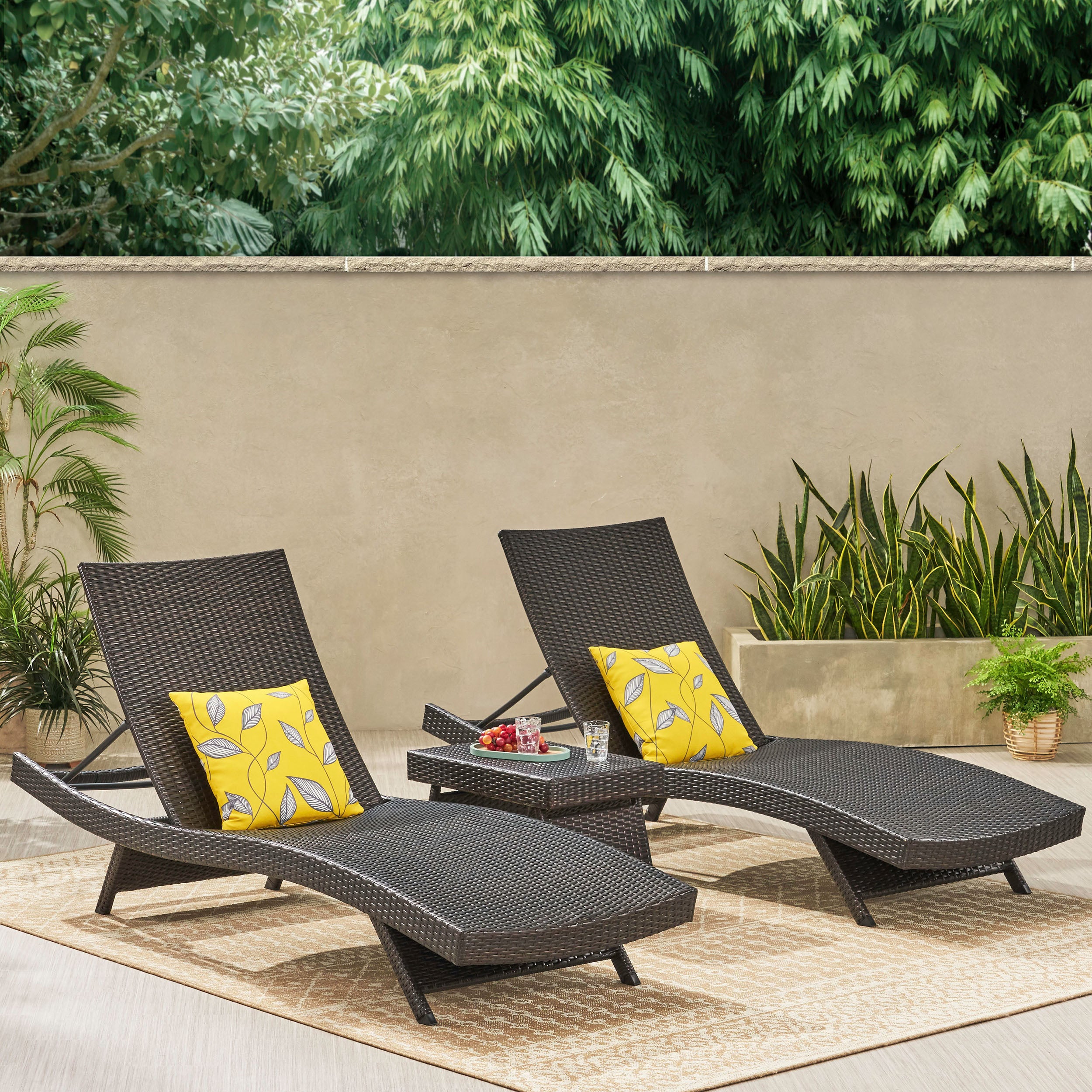 Lakeport 3pc Outdoor Wicker Chaise Lounge & Table Set