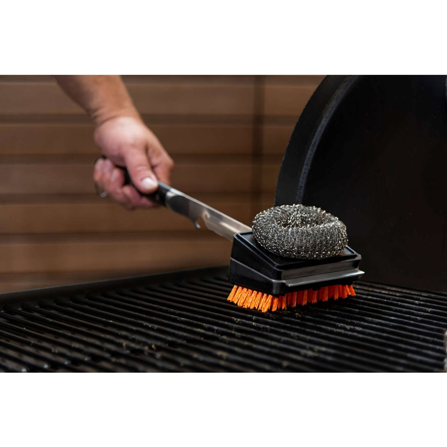 Oklahoma Joes Blacksmith Grill Brush with Scraper 3.75 in. H X 4.75 in. L X 3.75 in. W 1 pk