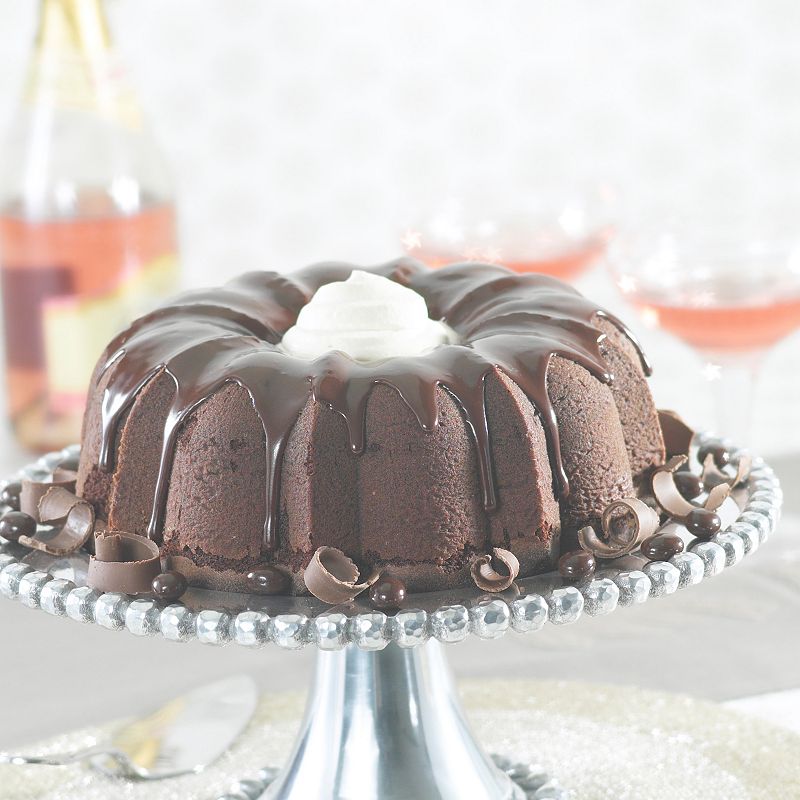 Nordic Ware Anniversary Bundt Pan