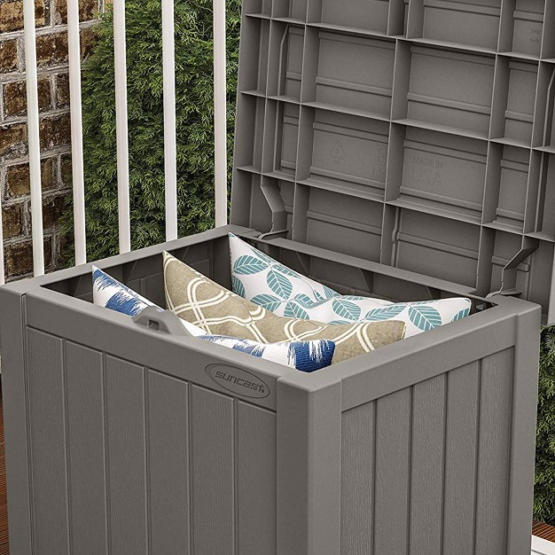 Suncast Ss500 22 Gallon Small Resin Outdoor Patio Storage Deck Box