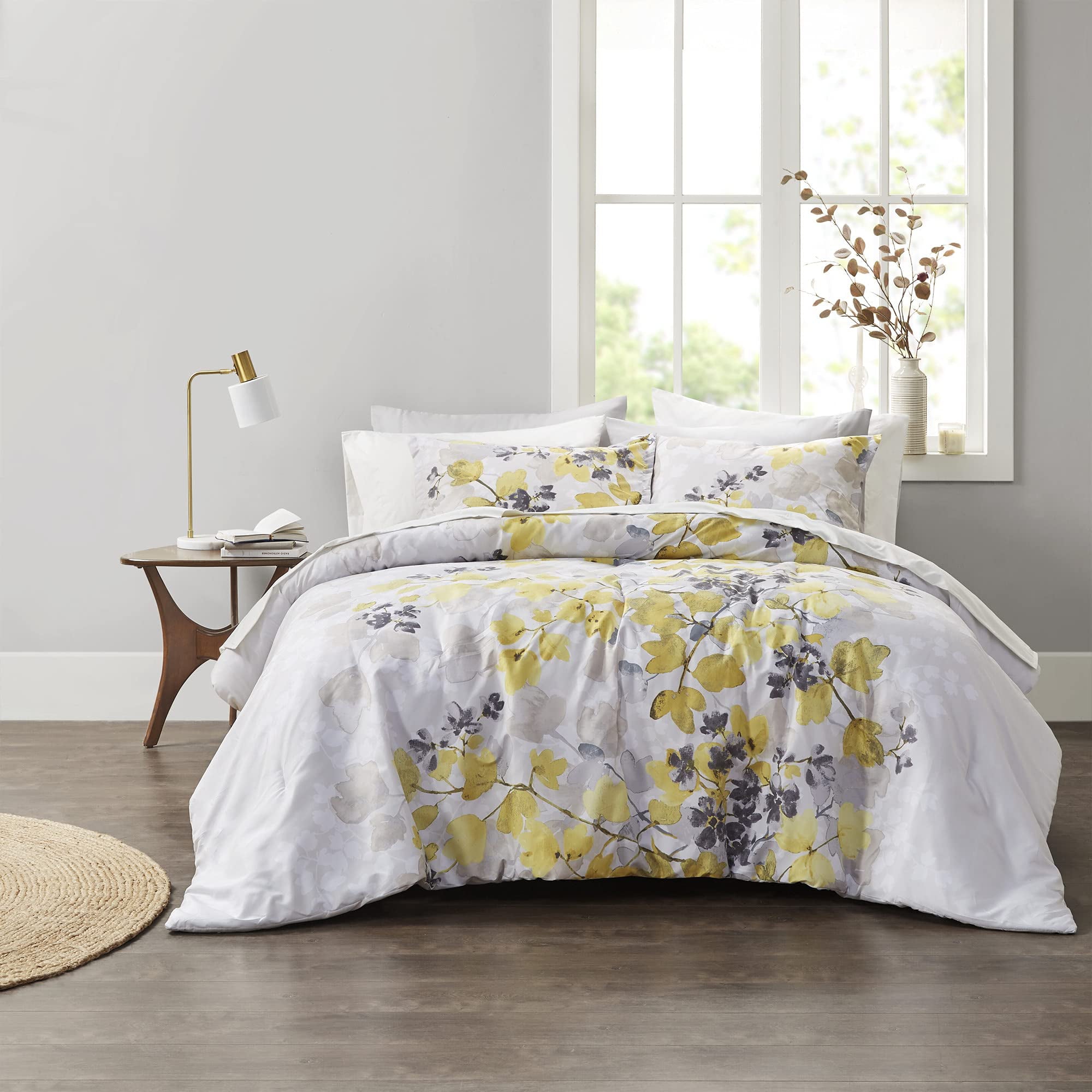 Comfort Spaces Nina Microfiber 9-Piece Yellow Botanical Bed in a Bag Comforter Set， Queen