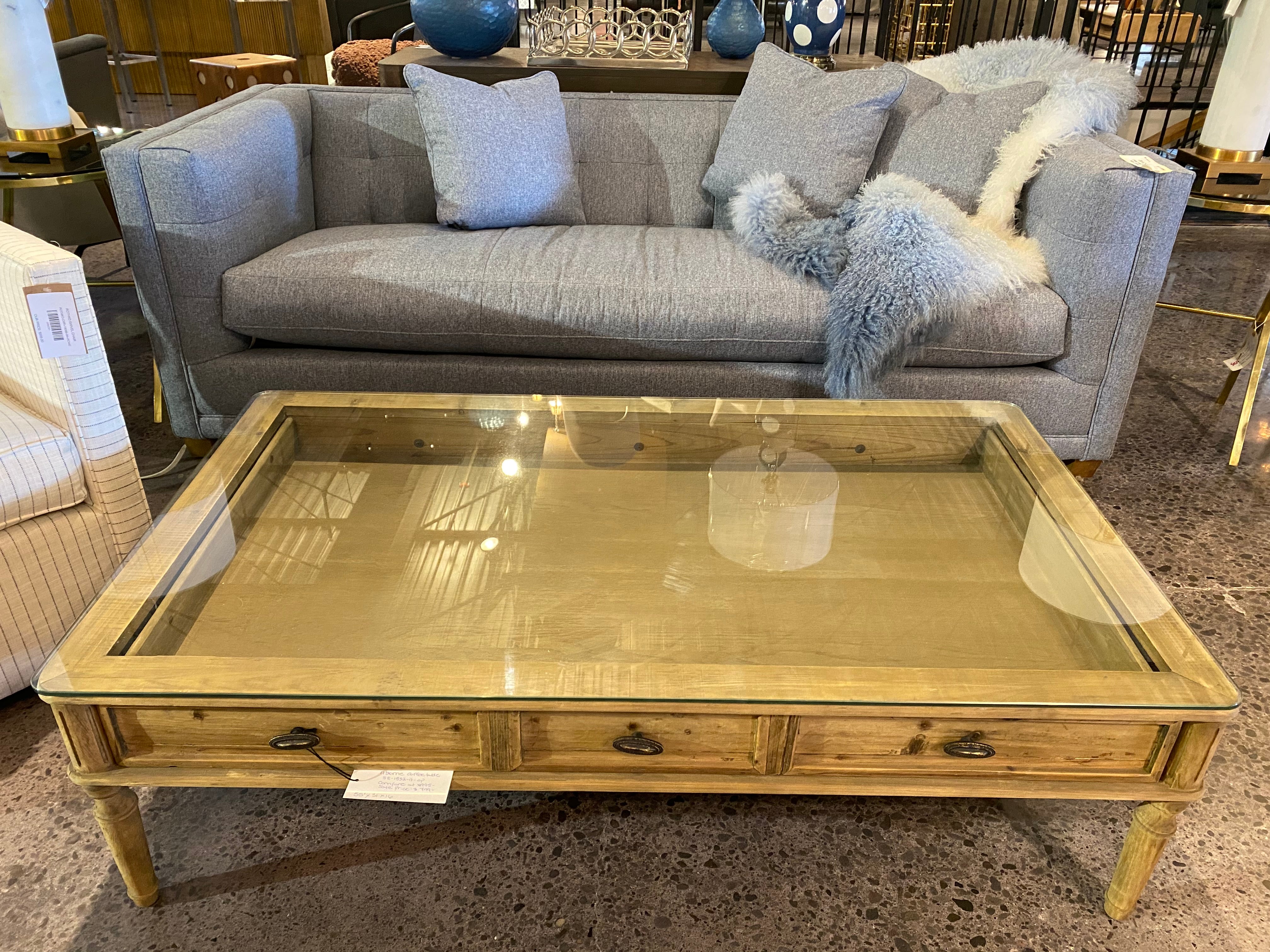 ABARNE COFFEE TABLE