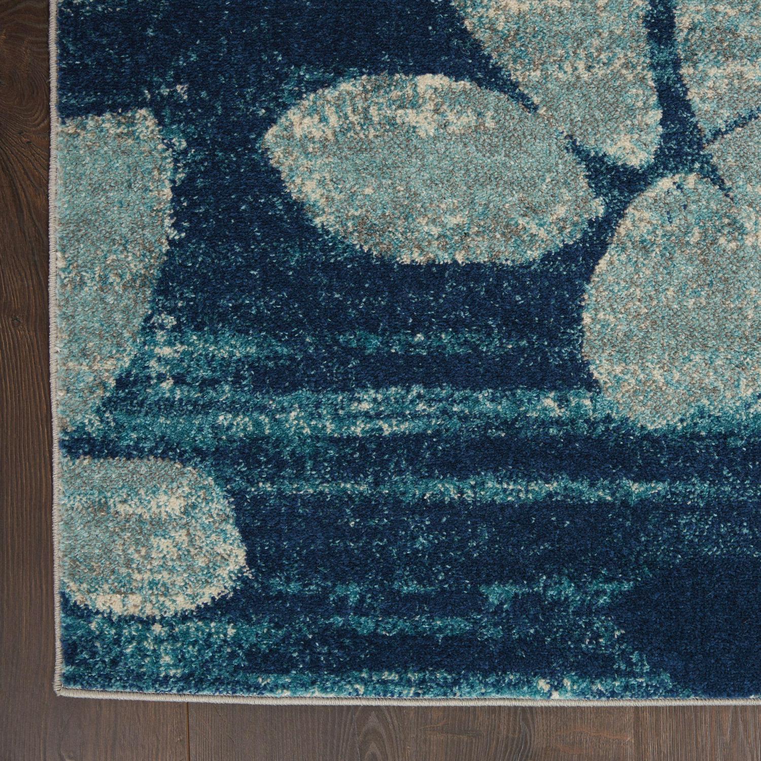 Serene Modern Botanical Navy/Light Blue 53 x 73 Area Rug， (5and#8242; x 7and#8242;)