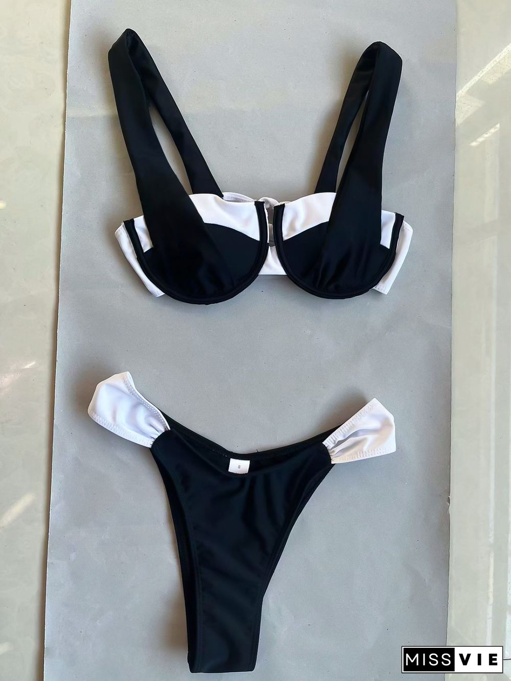 Sexy Splicing Beach Bikini