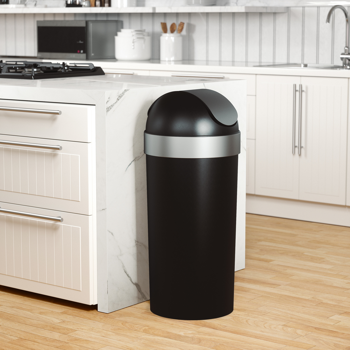 Umbra Black Venti 165 gal Trash Can