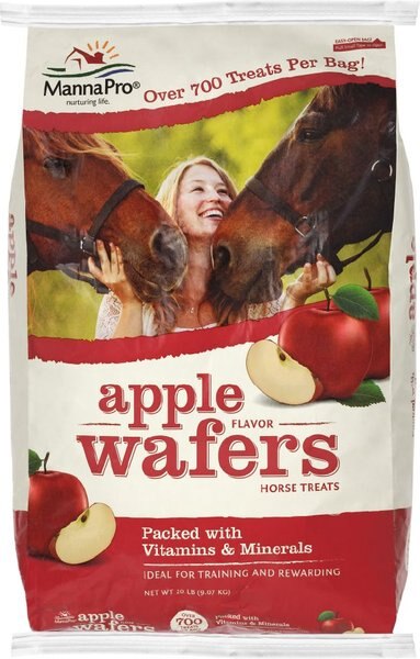 Manna Pro Apple Wafers Horse Treat， 20-lb bag