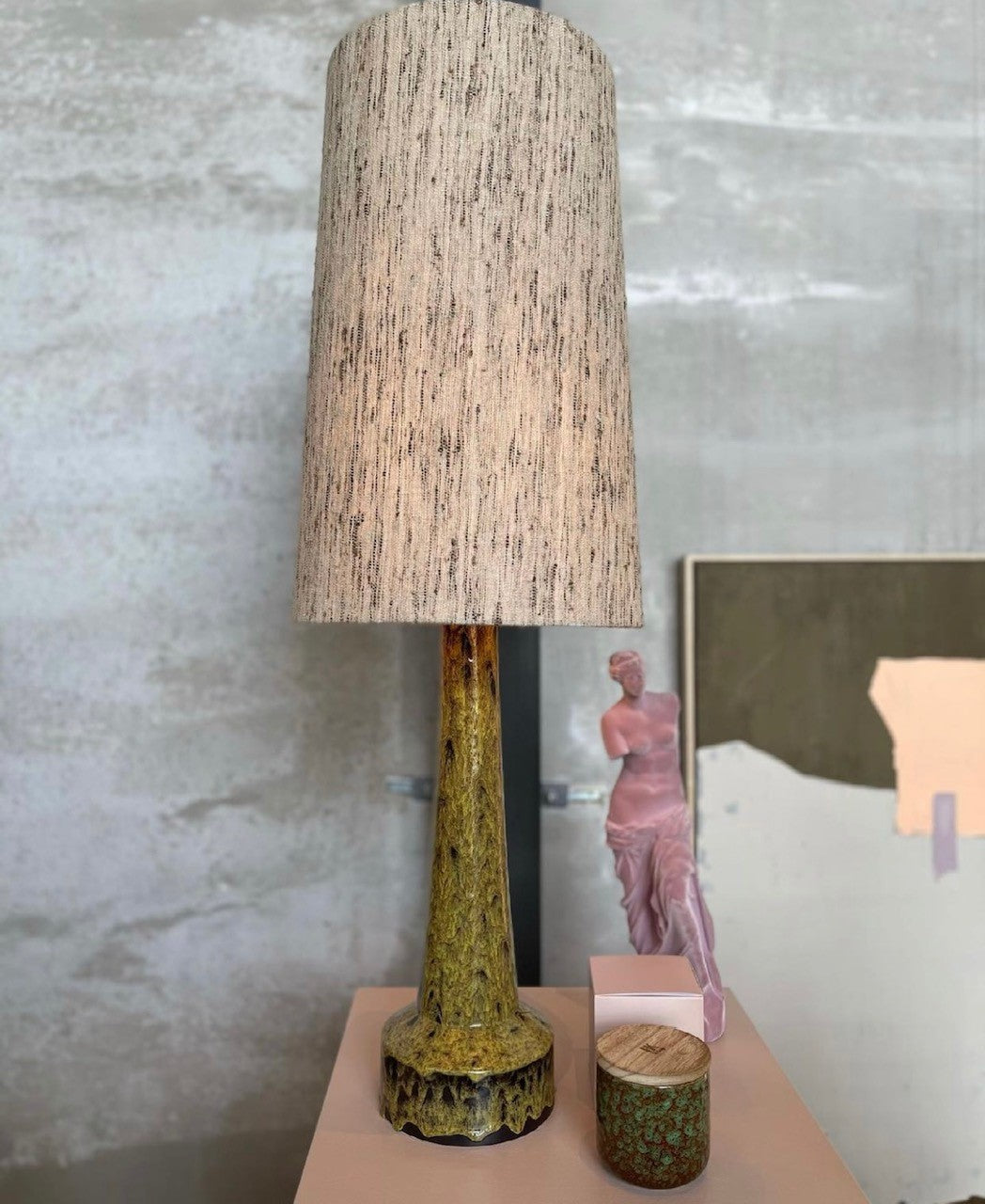 Retro stoneware table lamp - mustard