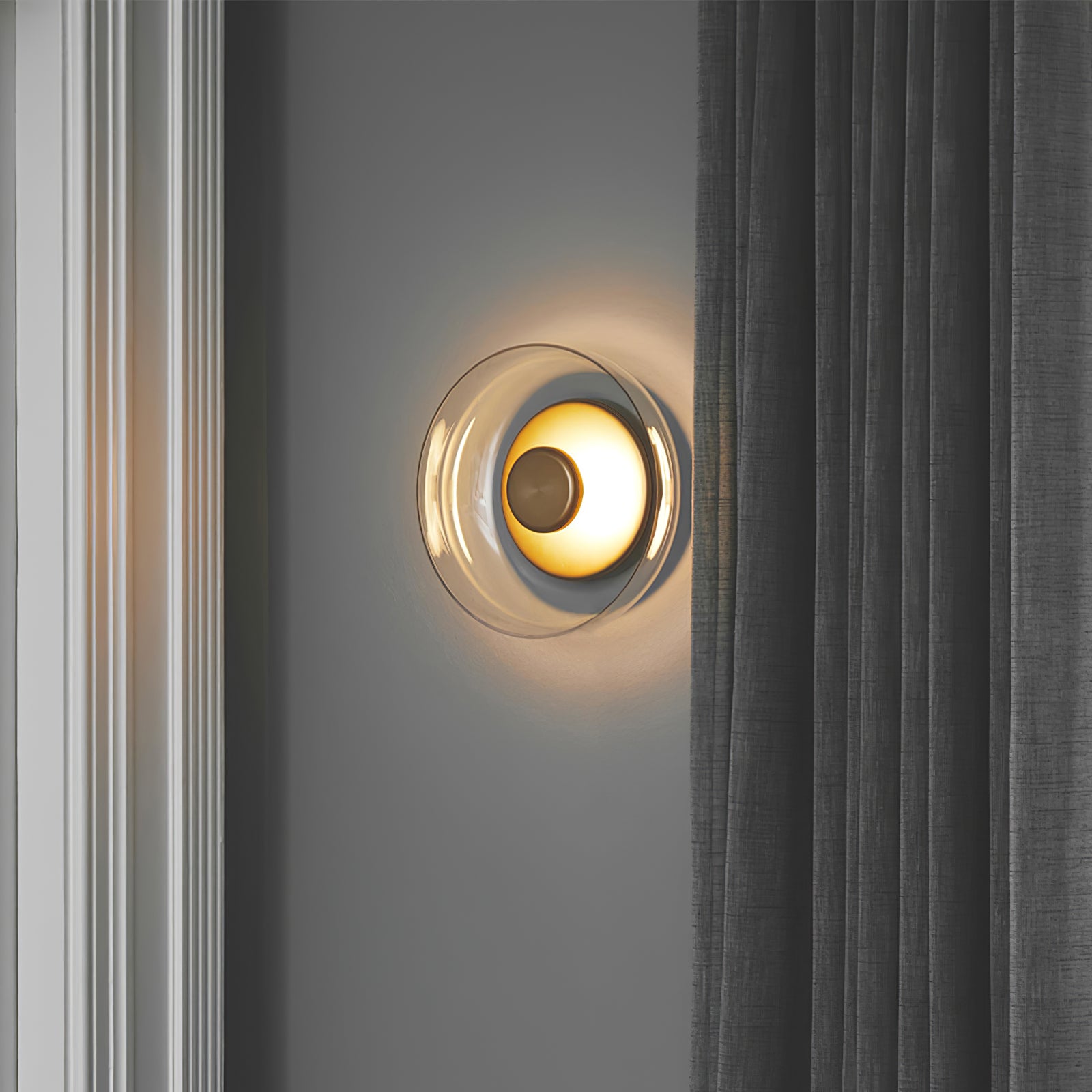 Solara Wall Light