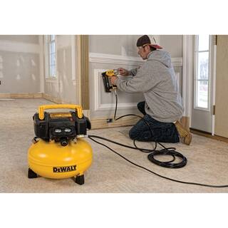 DW 6 Gal. 165 PSI Portable Electric Air Compressor and 18-Gauge Pneumatic 14 in. Crown Stapler DWFP55126wcs