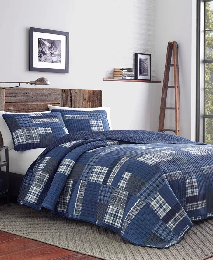 Eddie Bauer Eastmont Navy Reversible 2-Piece Twin Quilt Set