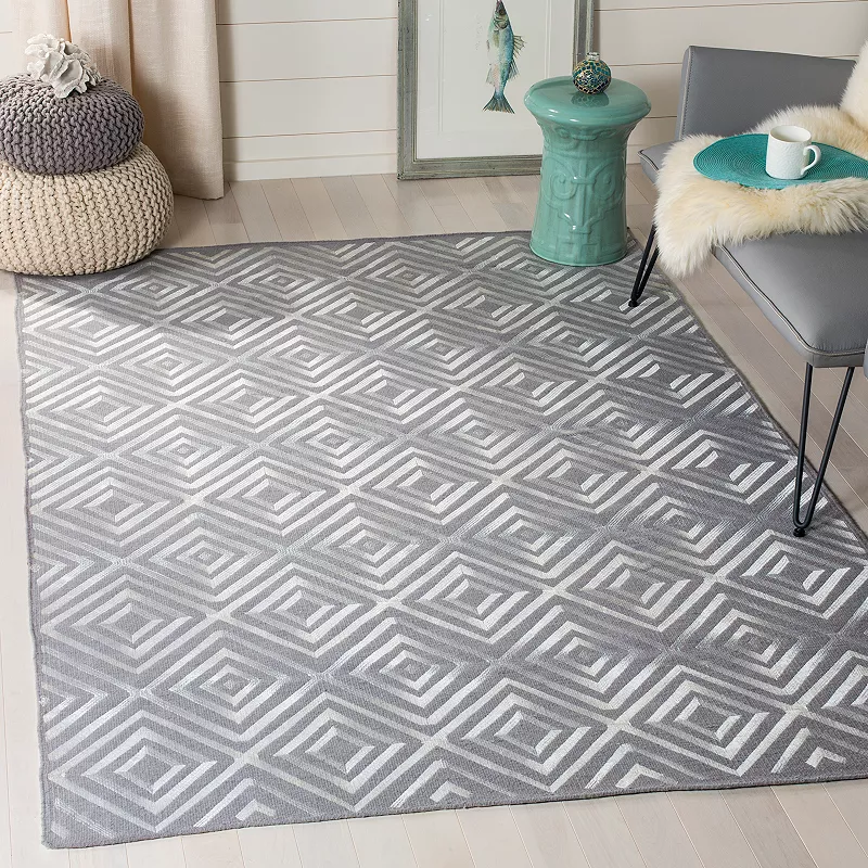 Safavieh Kilim Riley Geometric Wool Rug