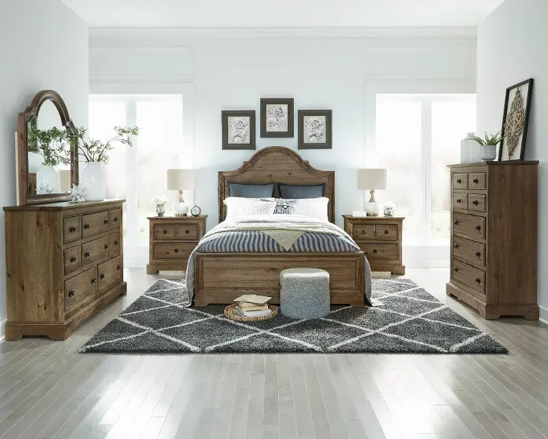 Wildfire Pine 4 Piece Queen Bedroom Set