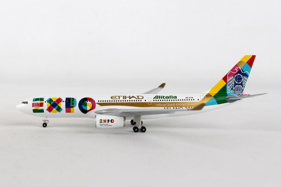 Herpa HE529501 Etihad A330 200 1/500 Expo Milano