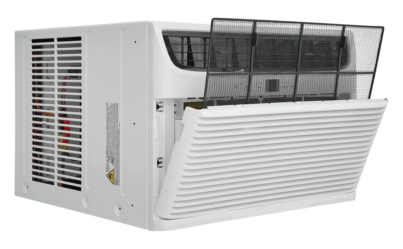 Frigidaire 28，000 BTU 230V Window Air Conditioner With Slide Out Chassis